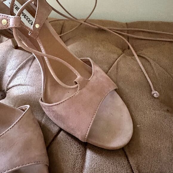 Steve Madden Suede Lace-Up Dress Sandals - Picture 4 of 9